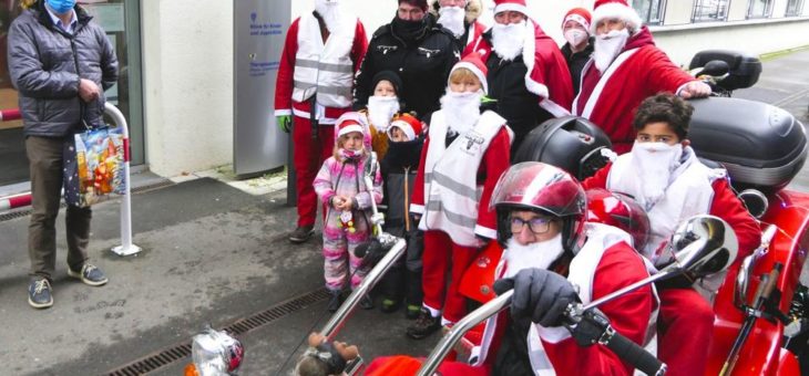 Kinder der Kinderklinik reich vom Nikolaus beschenkt