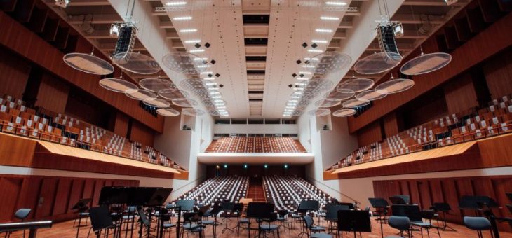 Konzerthaus Freiburg erneuert Saal-, Orchester- und Foyerbeleuchtung mit ETC und GDS
