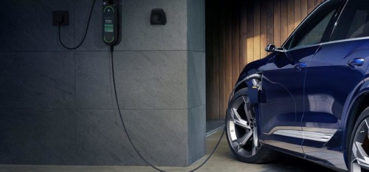 Intelligenz gegen den Blackout: Audi e-tron ist startklar für netzdienliches Laden