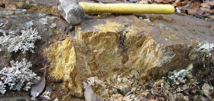Kupfer, Gold und Silber bleiben gefragt! Unternehmen profitieren!