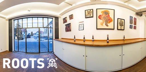 ROOTS – 360° Galerie & Wein & Bier