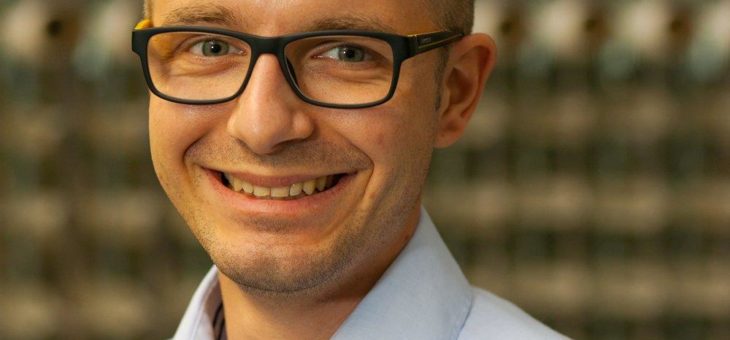 Auf dem Weg zur intelligenten Anlage für die Verarbeitung rezyklierter Hochleistungsfasern zu Organoblechen