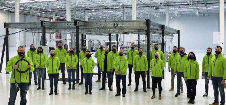 Fertigstellung in Rekordzeit: Phoenix Contact E-Mobility startet Produktion am neuen polnischen Standort in Rzeszów