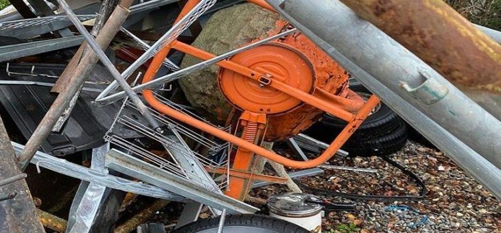 Die Schrottabholung Bielefeld arbeitet auf einem der ältesten Tätigkeitsfelder der Menschen