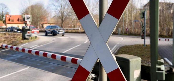 TÜV SÜD: Schienenfahrzeuge haben Vorfahrt