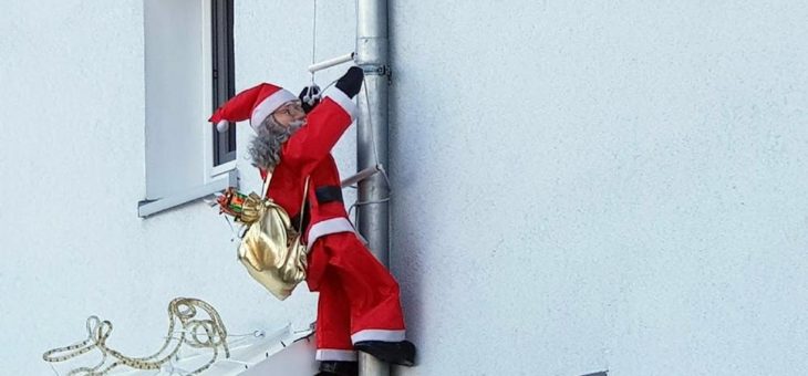 Nur der Weihnachtsmann darf ausnahmsweise mal aufs Dach