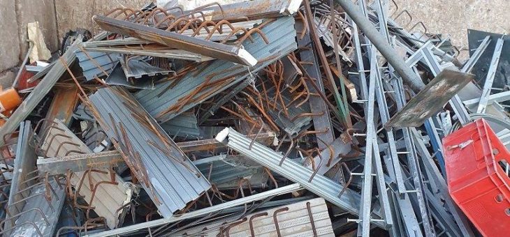 Schrott loswerden leicht gemacht: Die Schrottabholung in Neuss arbeitet zuverlässig und schnell