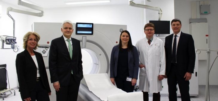 Erstes Krankenhaus in Nordrhein-Westfalen – Klinikum Lüdenscheid arbeitet mit dem High-End-Computertomographen „GE Revolution CT ES“