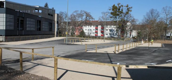 Neuer Dauerparker-Parkplatz neben Parkhaus Kinopolis auf ehemaligem Bäckerinnung-Gelände