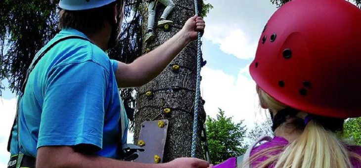 Endlich Ferien: Kletterspaß im Hochseilgarten für Kinder und Jugendliche