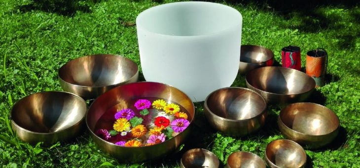 Im Klang baden, entspannen und positive Schwingungen tanken