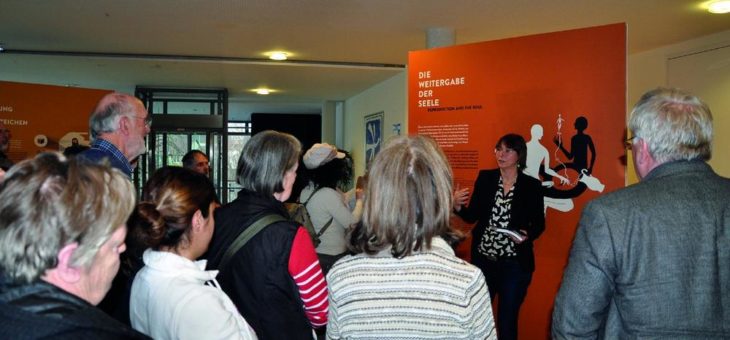 Führung durch „Die Seele ist ein Oktopus“ und MuSeele lockt mit „Landerer Sekt“