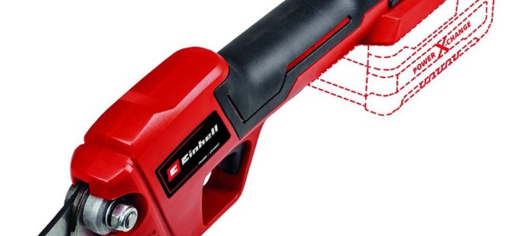 Klein und kraftvoll: die neue Power X-Change Akku-Astschere von Einhell