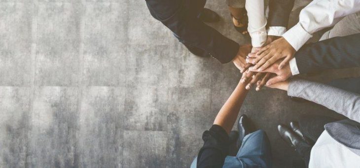 AsstrA HR-Spezialisten im Gespräch über generationsübergreifende Teams