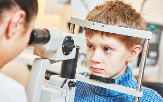 Generation Kurzsichtig: Sehschwächen bei Kindern bleiben lange unentdeckt