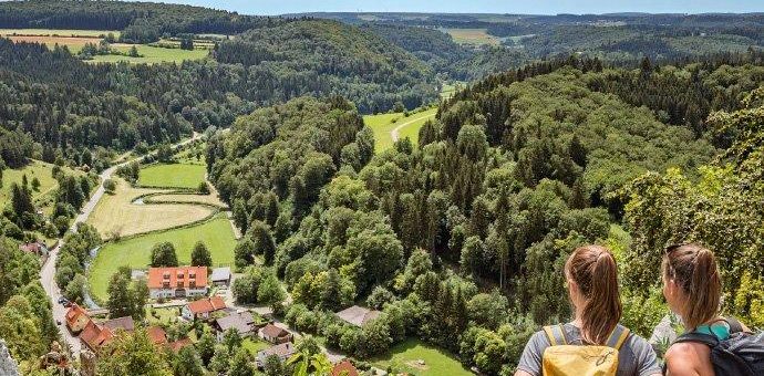 Die schönsten Wandertouren auf der Mittleren Schwäbischen Alb zusammengefasst in einer neuen Broschüre