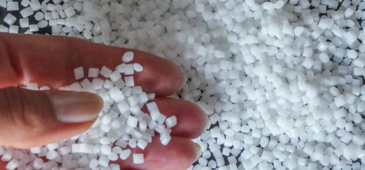 Neuartige, haltbare biologisch abbaubare Flaschen aus Biokunststoffen