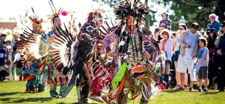 Der Sommer ist Powwow Saison in Kanada!