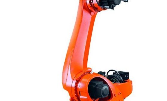 100 Jahre Partnerschaft: KUKA unterzeichnet Großauftrag mit deutschem Automobilhersteller
