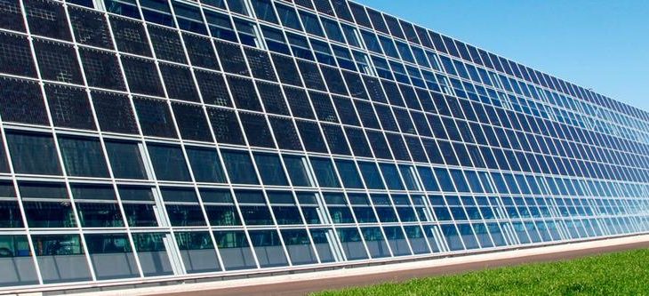 Meyer Burger sichert nachhaltige Lieferkette für Produktion hocheffizienter „sauberer“ Solarmodule ab