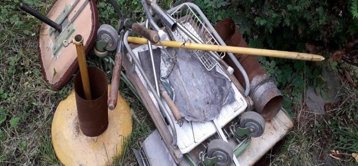 Ein Anruf genügt, damit die Schrottabholung Gelsenkirchen ausrückt, um haushaltsüblichen Mischschrott kostenfrei abzuholen
