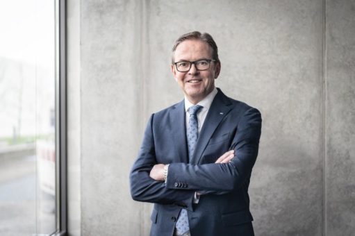 Hauptversammlung beschließt Dividende von 0,30 € je Aktie und wählt Vertreter der Anteils-eigner für den Aufsichtsrat