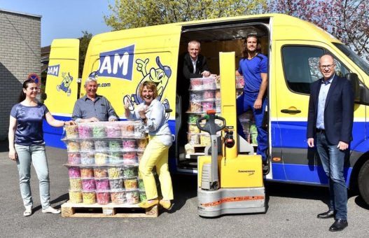 300 Kilogramm Maoam für die Mitarbeiter des Rheinland Klinikums