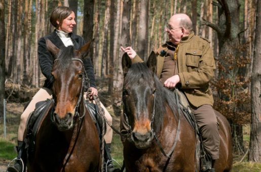 „lesenswert“: Streiten und Reiten mit Denis Scheck und Juli Zeh