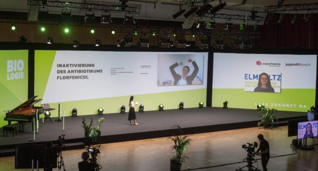 Bundesbildungsministerin Anja Karliczek kürt die Jugend forscht Bundessieger 2021