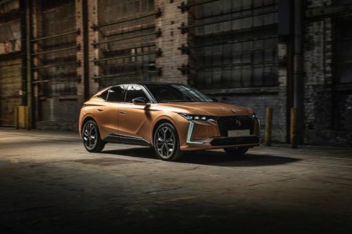 Startklar: Neues Premium-Kompaktklassemodell DS 4  ab sofort bestellbar
