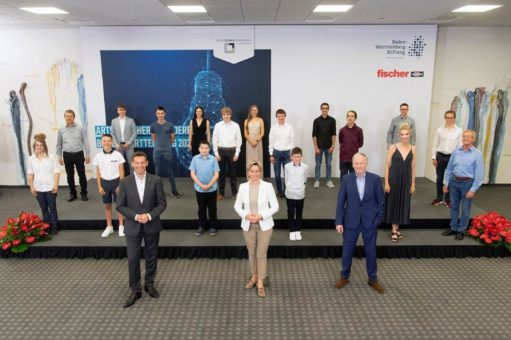 Artur Fischer Erfinderpreis an Thomas Bayer aus dem INNO-Z der Hochschule Aalen verliehen