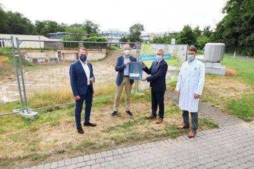 Bayer spendet 600.000 Euro für palliativmedizinische Versorgung in Leverkusen und Umgebung