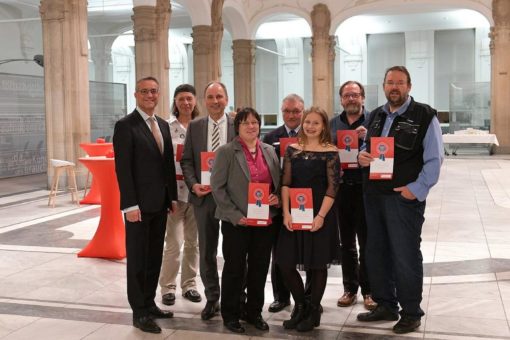 10.000 Euro für das Ehrenamt – Sparkasse Bremen zeichnet sieben Preisträger mit dem Bremer Bürgerpreis aus