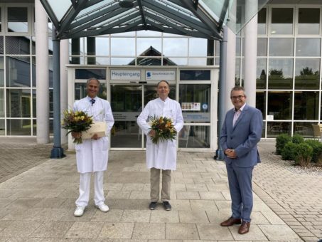 Sana Klinikum Hof: Doppeltes 10jähriges Dienstjubiläum für Chefarzt Prof. Sinha und Chefarzt Dr. Heer