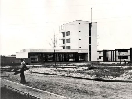 Aus der Vitrine: Das Konsumgebäude am 22. Juli 2021, 18 Uhr