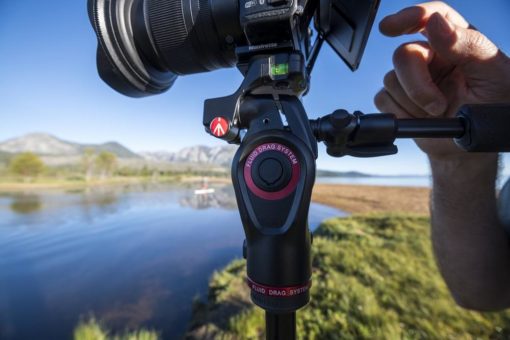 Manfrotto präsentiert die Einführung des neuen BEFREE 3-WAY LIVE ADVANCED am Welttag der Fotografie 2020