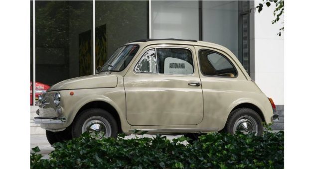 Ikonischer Fiat 500 ist Teil der Ausstellung „Automania“  im New Yorker Museum of Modern Art
