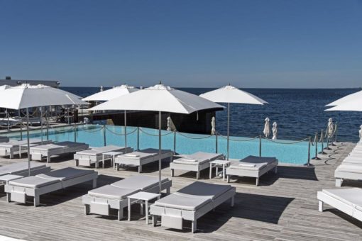 TUUCI Sonnenschirme im Luxury Collection Resort & Spa Falisia – ein Juwel an der Küste von Portopiccolo