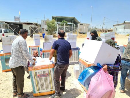 Kurdistan: Nach Großfeuer leistet Shelter Now Nothilfe in Flüchtlingslager