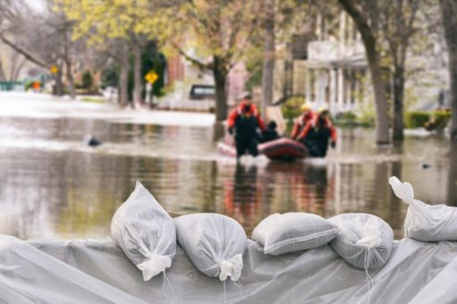 Unwetterkatastrophe: Umfassende Unterstützung für Betriebe