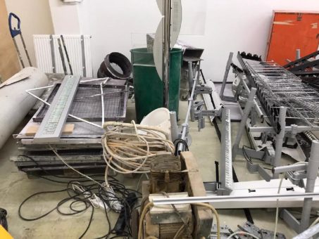 Schrott abgeben an fahrende Schrottsammler aus Remscheid, oder abholen lassen durch Schrotthändler