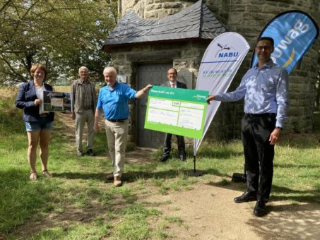 Süwag-Mitarbeiter spenden 1.000 Euro an den NABU „Naturschutzbund Deutschland, Kreisverband Main-Taunus e.V.“