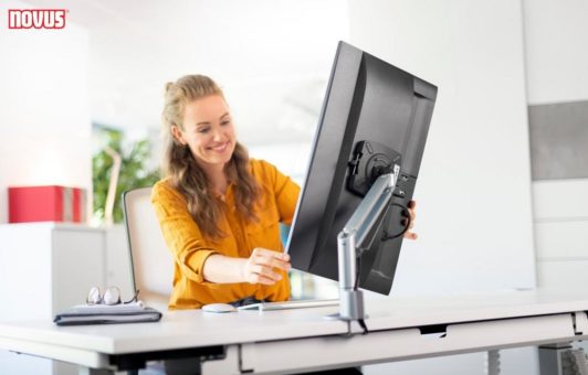 Rundum drehbar – Bildschirme im Hoch- oder Querformat nutzen