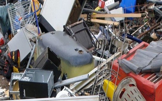Wir holen Ihren Schrott ab und zahlen faire durch Schrottabholung Leverkusen