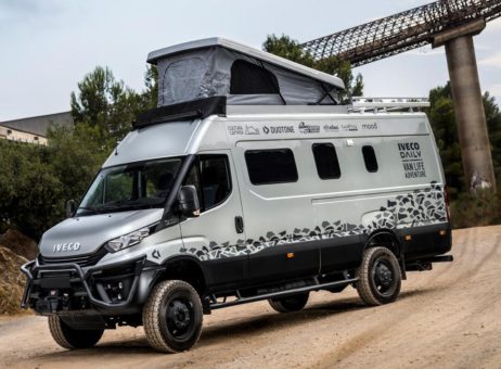 IVECO Daily Van Life Adventure: die Abenteuer der professionellen Kiteboarderin Núria Gomà i Lleonart an Bord ihres Daily 4×4