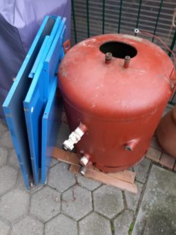 Heizkörpern und Stahl Träger können beim Schrotthändler Erkrath Demontiert und Verschrottet werden