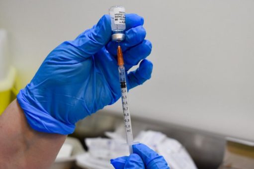 Corona-Schutzimpfung für Jugendliche: Impfzentrum Landau/Südliche Weinstraße ist bereit