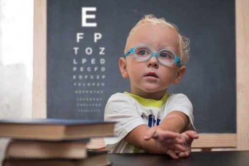 Pandemiefolge Kurzsichtigkeit: Sehtests schützen Kinder vor Langzeitschäden