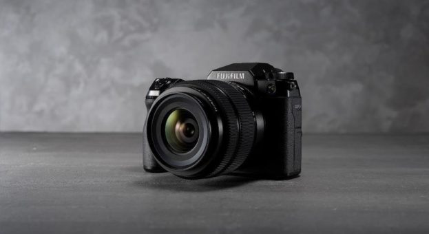 FUJIFILM stellt Neuheiten der GFX Serie vor –  Systemkamera GFX50S II mit 51,4-Megapixel-Sensor, Zoomobjektiv GF35-70mm und GF Objektiv-Roadmap
