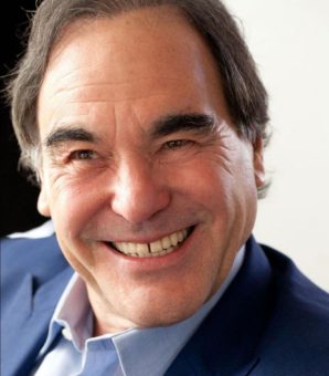 Oliver Stone erhält B3 BEN Award